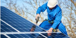 Installation Maintenance Panneaux Solaires Photovoltaïques à La Villeneuve-en-Chevrie